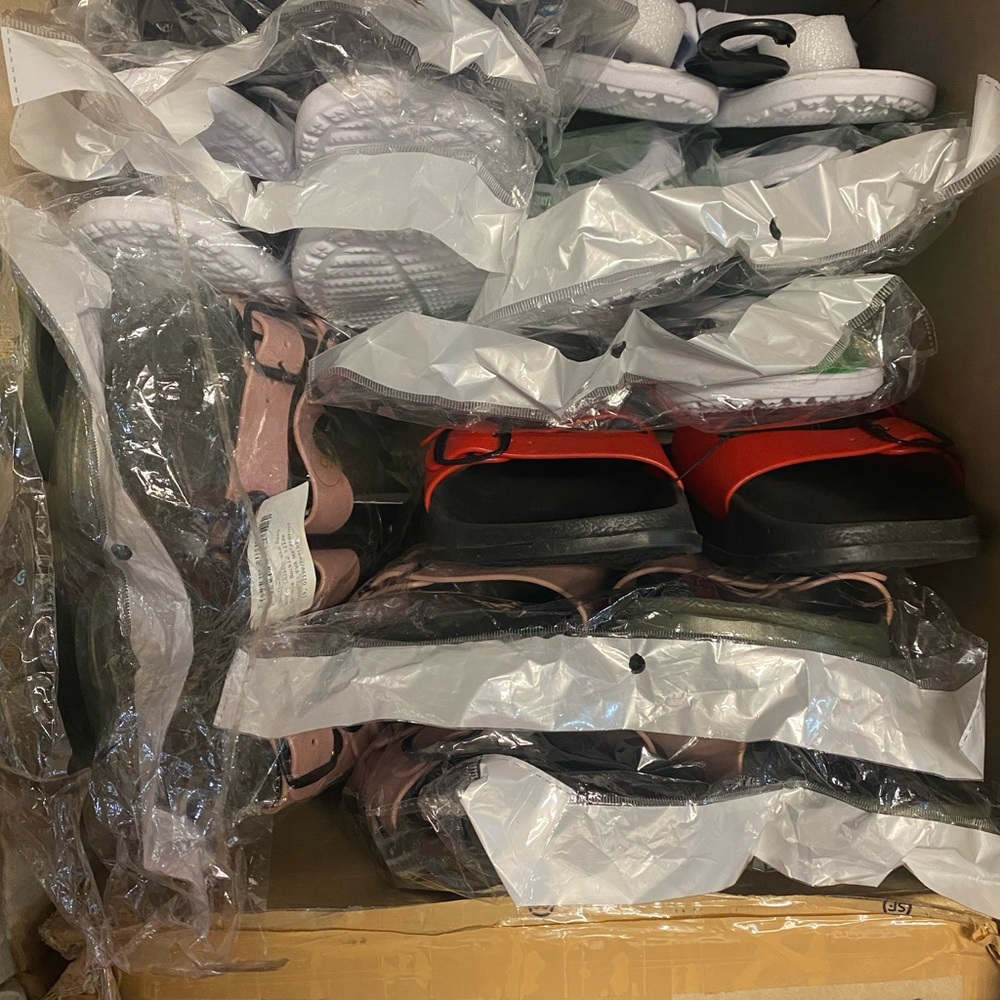 Lot of 11 sandals